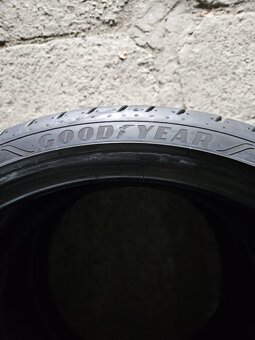 275/30R20 (97Y) Runflat Dunlop 2ks + Goodyear 2ks - 8