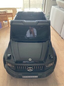 Elektrické autíčko Mercedes-Benz G63 AMG 4x4 - 8