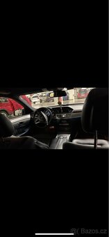 Mercedes Benz E250 - 8