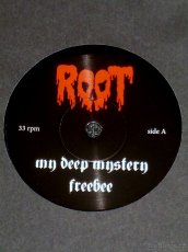 LP + 7" Root - The Temple In The Underworld (1992) + SLIPMA - 8