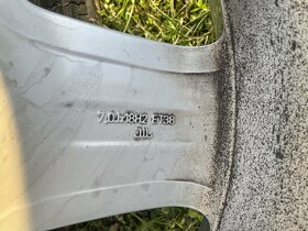 Audi r18 5x112 225/40 18 - 8