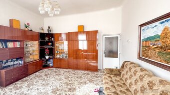 Prodej bytu 3+1 s balkonem a šatnou, 95 m2 - Mariánské Lázně - 8