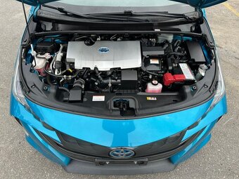 2022 Toyota Prius Prime LE 1.8L Hybrid - 8
