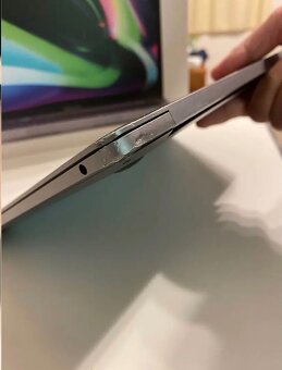 MacBook Pro ( 13 - inch, M1, 2020 ) - 8