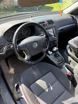 Škoda octavia 2 1.9 tdi DSG - 8