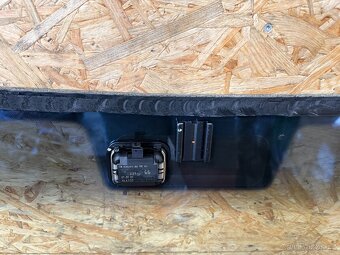 ČELNÍ OKNO VW PHAETON - 8