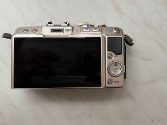 Olympus PEN E-PL6 + M.Zuiko Digital 14-42mm - 8