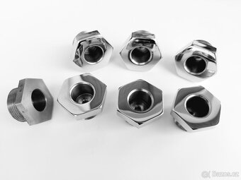 spojovací materiál na veterány - 8