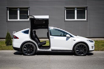 Tesla Model X 75D free supercharger, EAP, 6 miestna verzia - 8