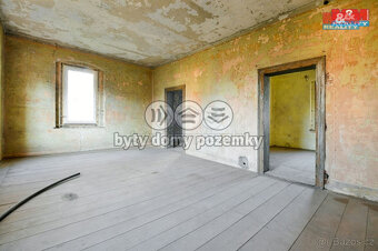 Prodej rodinného domu, 300 m², Plesná, ul. Farní - 8