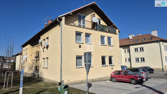 Pronájem bytu 1+1 s lodžií 40 m2 Bojkovice - 8