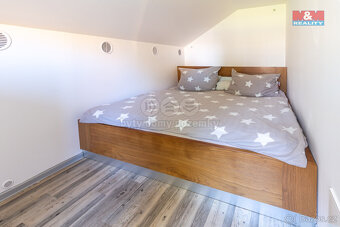 Prodej rodinného domu, 439 m², Hrdějovice, ul. Na Návsi - 8
