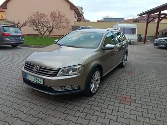 VW Passat B7 Alltrack 2.0 Tdi 125 kW DSG 4x4 combi - 8