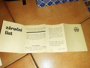 RETRO DYNAMICKÝ MIKROFON V KOŽENÉM POUZDŘE AMD210 - 8