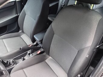 Škoda Rapid 1,2 TSI LPG - levnější než MHD - 8