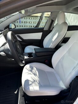 Tesla model 3 Performance 377kw Refresh model Biely Interier - 8