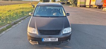 VW Touran - 8