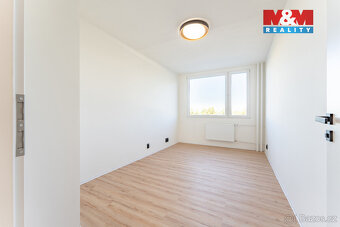 Prodej bytu 3+1, 74 m², Praha, ul. Poznaňská - 8
