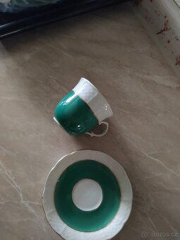 mix sklo a porcelán - 8