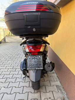 Yamaha N-Max 125 - 8