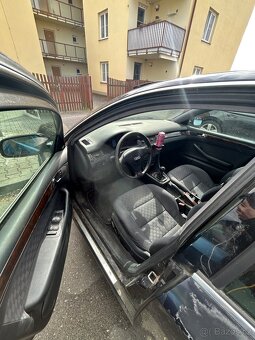 Audi A6 C5 2.4 V6 quattro manual - 8