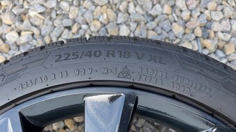 ALU KOLA včetně PNEUMATIK na ŠKODA OCTAVIA 3 - 8