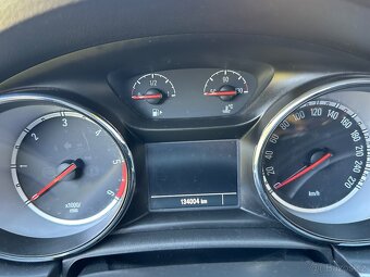 Opel Astra Sports Tourer 1.6 CDTI - 8