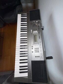 Klávesy značky Yamaha - 8