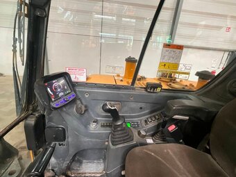 Bagr Hyundai Robex 55-9 A - 8