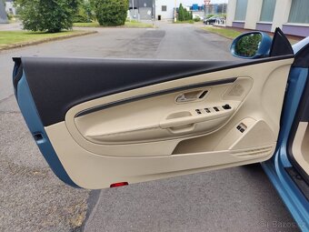 Volkswagen Eos 1,6 FSI / servis / - 8