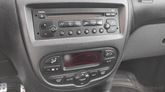 Peugeot 206 1,6 16V CC - 8