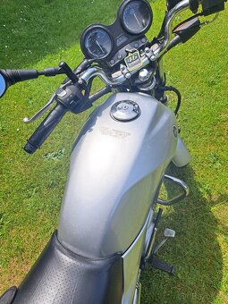 Yamaha YBR 125 (nová STK) - 8