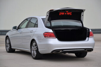 Mercedes-Benz E 400 4M / DESIGNO / 245kW / TOP-VÝBAVA / CZ - 8