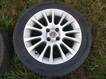 Fiat Grande Punto - 8