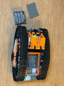 LEGO Technic 42140 - 8