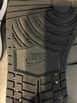 Prodám dámské boty Air Jordan 1 Low - 8