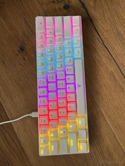 Herní klávesnice WHITE SHARK SHINOBI - 8