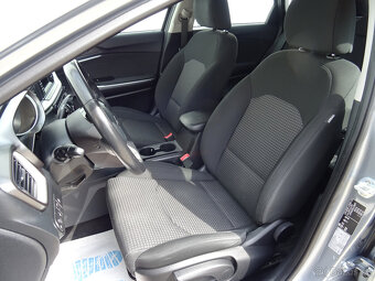 Kia Ceed 1.0i,88kW,1majČR,S.kniha,klima,89tkm - 8