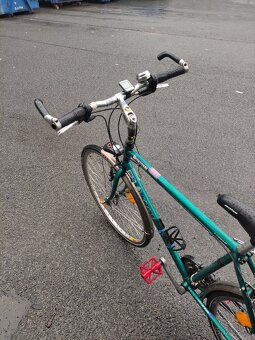 Cestovní kolo KTM - 8