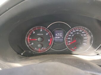 Subaru Forester 2.0D - 8