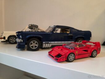 Lego 10295 a Lego 10265 + dárek Lego 76934 - 8