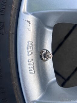 Mazda CX-5 - 17"alu + zimní 225/65 R17 Continental 8mm - 8