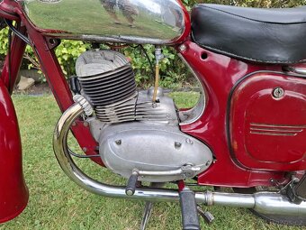 Jawa 250 / 353 - 8
