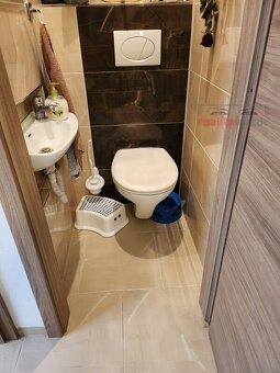 Nájem podkrovního bytu 3kk, ul. Hybešova, 66 m2 + lodžie 8 m - 8