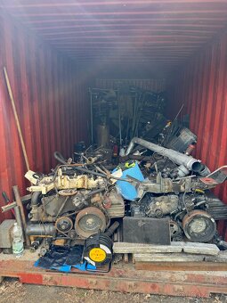 Prodám díly na KAROSU - levně - 8