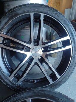 5x112 R18 7.5j  et 50 Dezent - 8