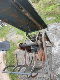 Prodám starou cirkulárku - 8