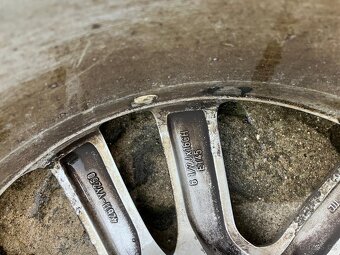 TOYOTA  ALU DISKY 16 - 8