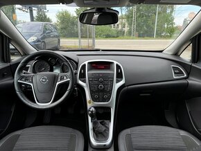 Opel Astra 1.4T 103 kW SPORTS TOURER - 8