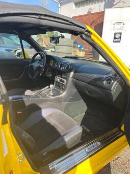 Mazda Mx-5 1.6i 81kw edice California - 8